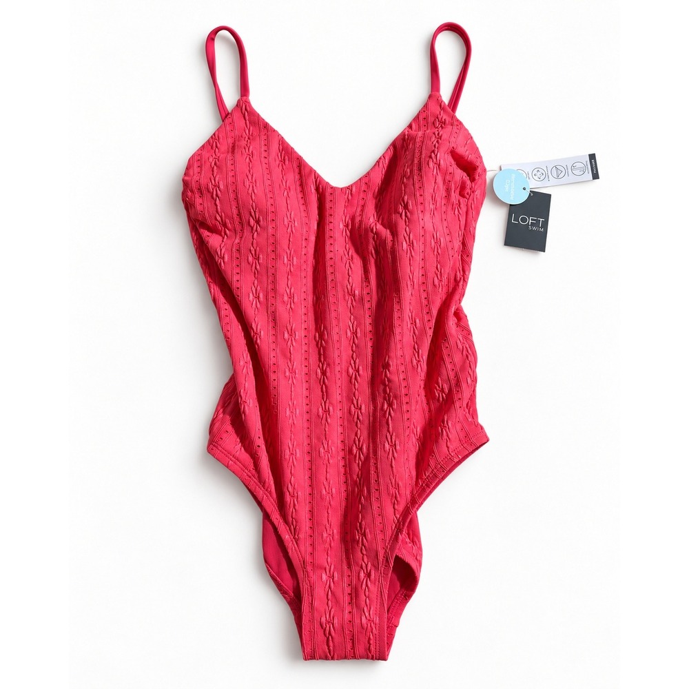 Loft Swim Pink Eyelet Textured One Piece Swimsuit Adjustable Straps NWT Small